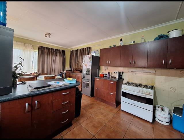 3 BEDROOM HOUSE FOR SALE IN BERGSIG